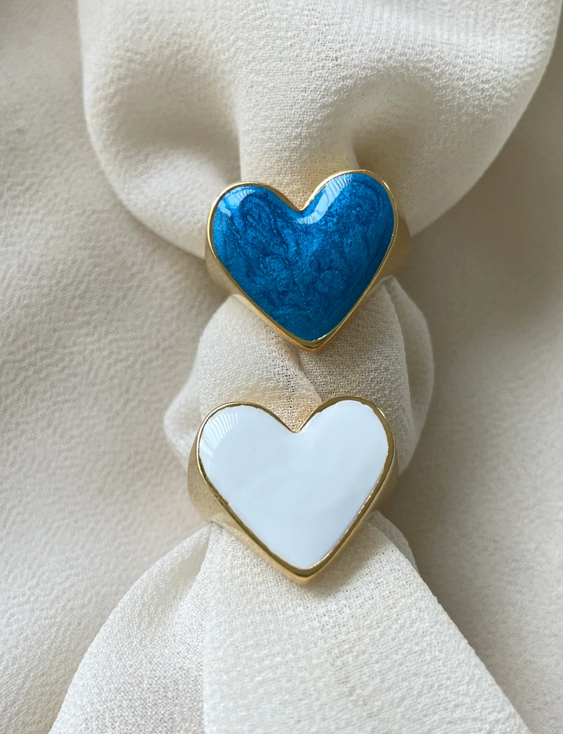 Standout Boutique - Enamel Heart Ring