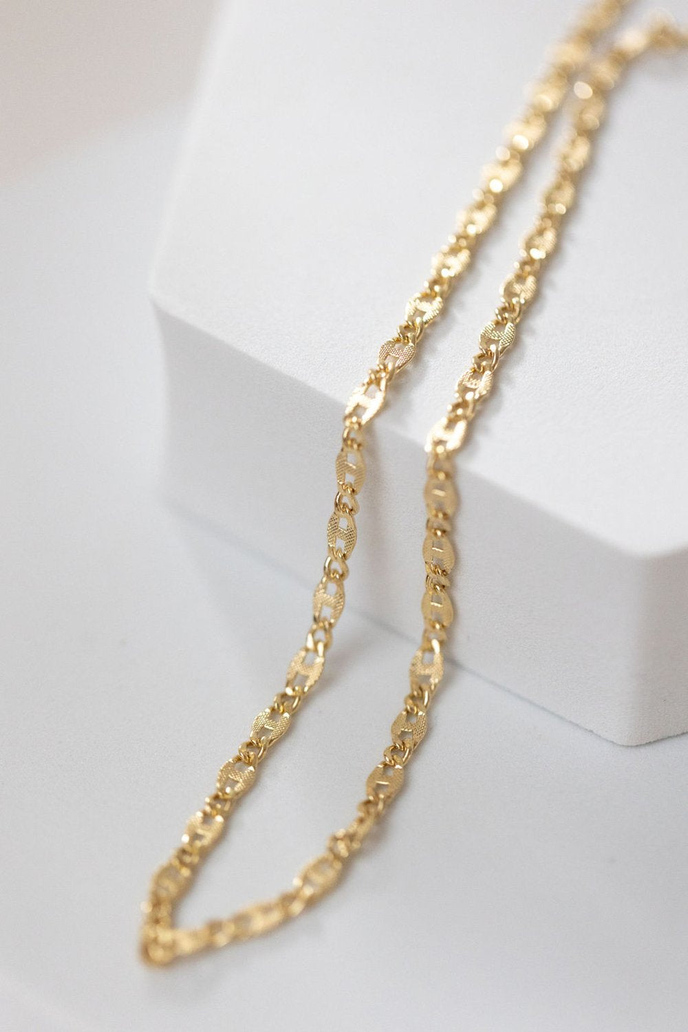 Lily & Elm - Gold Filled “Victoria” Mariner Necklace